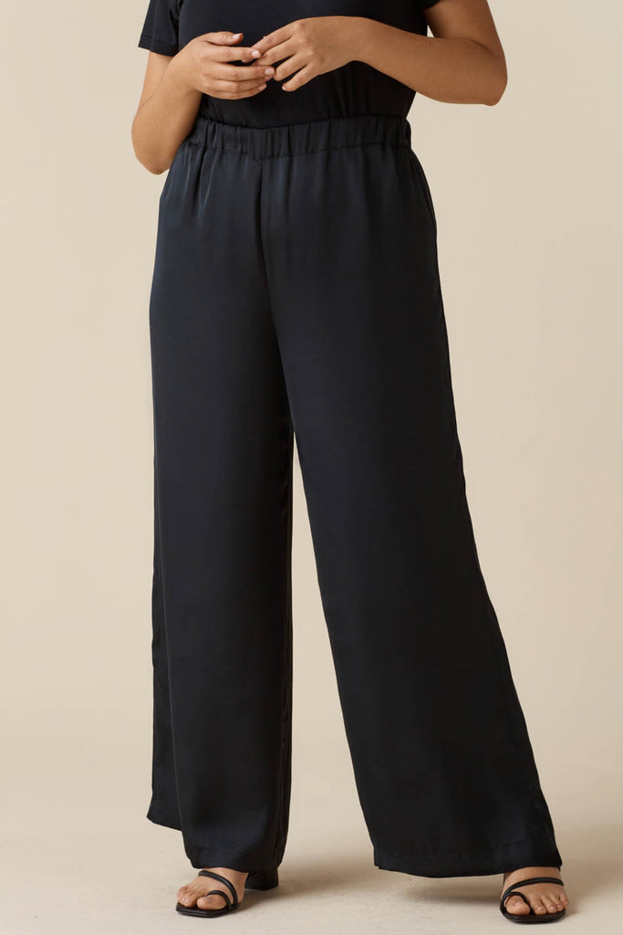 VETTA apparel The Reversible Wide Leg Pant capsule wardrobe